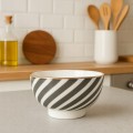 Miseczka ceramiczna na przekąski dipy w paski ze złotym paskiem 300 ml